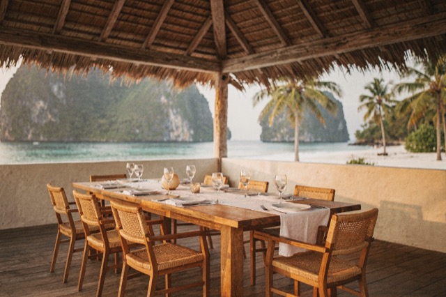 Illustrative coastal hospitality photograph