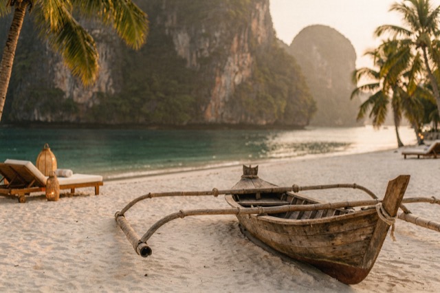 Illustrative coastal hospitality photograph